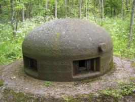 Ligne Maginot - SOETRICH - A11 - (Ouvrage d'artillerie) - Entrée munitions
Vue rapprochée de l'une des deux cloches GFM de l'entrée