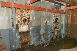 Ligne Maginot - SOETRICH - A11 - (Ouvrage d'artillerie) - Bloc 3
Etage intermédiaire, casemate des mortiers de 81 mm