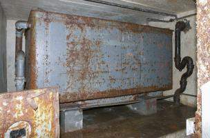 Ligne Maginot - SOETRICH - A11 - (Ouvrage d'artillerie) - Bloc 4
Etage inférieur du bloc
La réserve d'eau du bloc