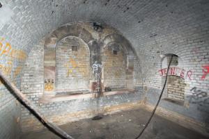 Ligne Maginot - FORT DUCROT - (PC de Secteur) - Laboratoire d'artillerie employé comme PC