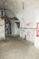 Ligne Maginot - FORT DUCROT - (PC de Secteur) - Laboratoire d'artillerie employé comme PC
Pièce servant de couchage