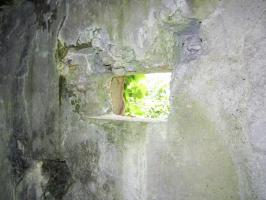 Ligne Maginot - HAUTE DIGUE 4 - (Blockhaus pour arme infanterie) - Créneau de défense rapprochée de l'entrée