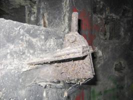 Ligne Maginot - HAUTE DIGUE 3 - (Blockhaus pour arme infanterie) - Chambre de tir 
Détail support FM