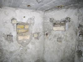 Ligne Maginot - HAUTE DIGUE 6 - (Blockhaus pour arme infanterie) - Chambre de tir
Créneau latéraux gauche