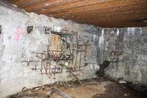 Ligne Maginot - 21 - LESERWOERTH - (Casemate d'infanterie - Simple) - Chambre de tir nord-est
Créneau mitrailleuse nord est