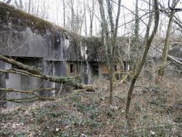 Ligne Maginot - HOCHWALD - (Ouvrage d'artillerie) - Bloc 3
Coffre de contrescarpe du fossé antichar de l'ouvrage Est