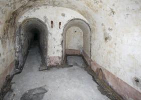 Ligne Maginot - BREMMELBACH NORD - C6 - (Casemate d'infanterie - double) - Les dessous de l'ouvrage inachevé
L'embryon de galerie qui aurait du mener au bloc 3 non construit