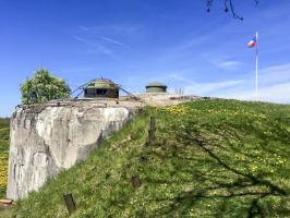 Ligne Maginot - LAUDREFANG - A37 - (Ouvrage d'infanterie) - Bloc 3
Cloche GFM Sud avec son support de camouflage et tourelle de mitrailleuses