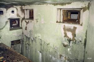 Ligne Maginot - DRACHENBRONN Nord Ouest ( Casemate d'infanterie ) - Les créneaux JM et canon de 37 et les deux créneaux FM de défense rapprochée