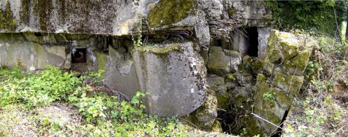 Ligne Maginot - INGOLSHEIM Est ( Casemate d'infanterie ) - 