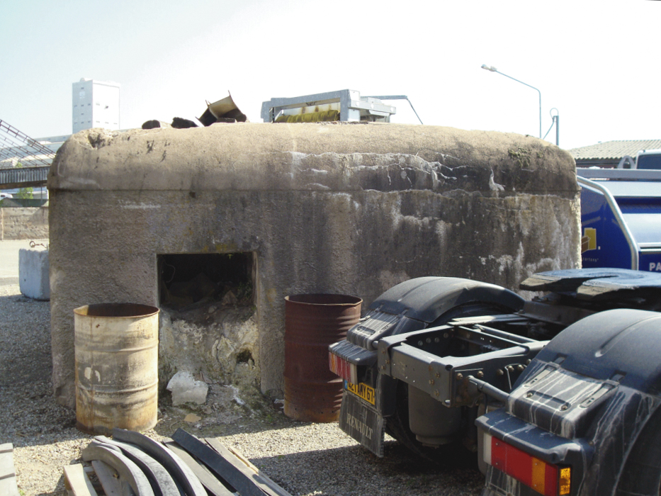 Ligne Maginot - 430H - PORT DU RHIN CENTRE 10 - (Blockhaus pour arme infanterie) - L'entrée