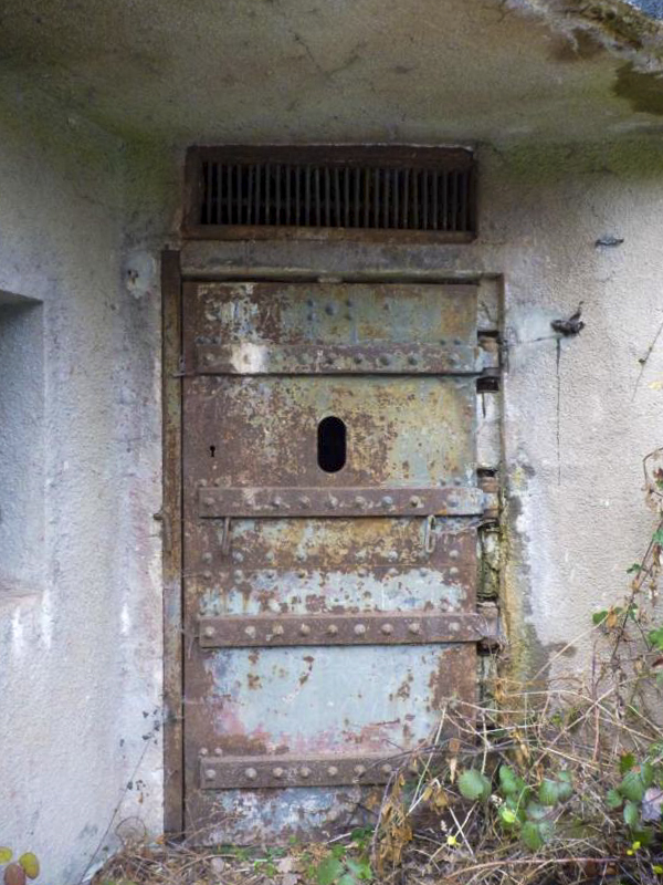 Ligne Maginot - FROHMUHL (PC DU QUARTIER KAPELLENHOF - II/153° RIF) - (Abri) - Entrée ouest