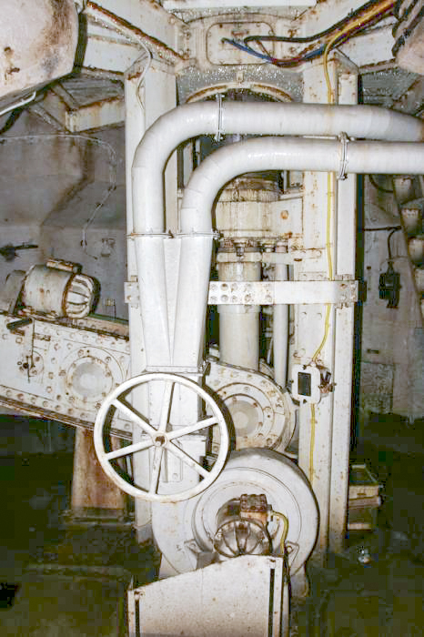 Ligne Maginot - SOETRICH - A11 - (Ouvrage d'artillerie) - Bloc 2
Tourelle de mitrailleuses Reibel MAC 31