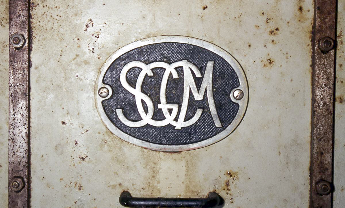 Ligne Maginot - SOETRICH - A11 - (Ouvrage d'artillerie) - L'usine électrique
Plaque moteur
Début des années 1980