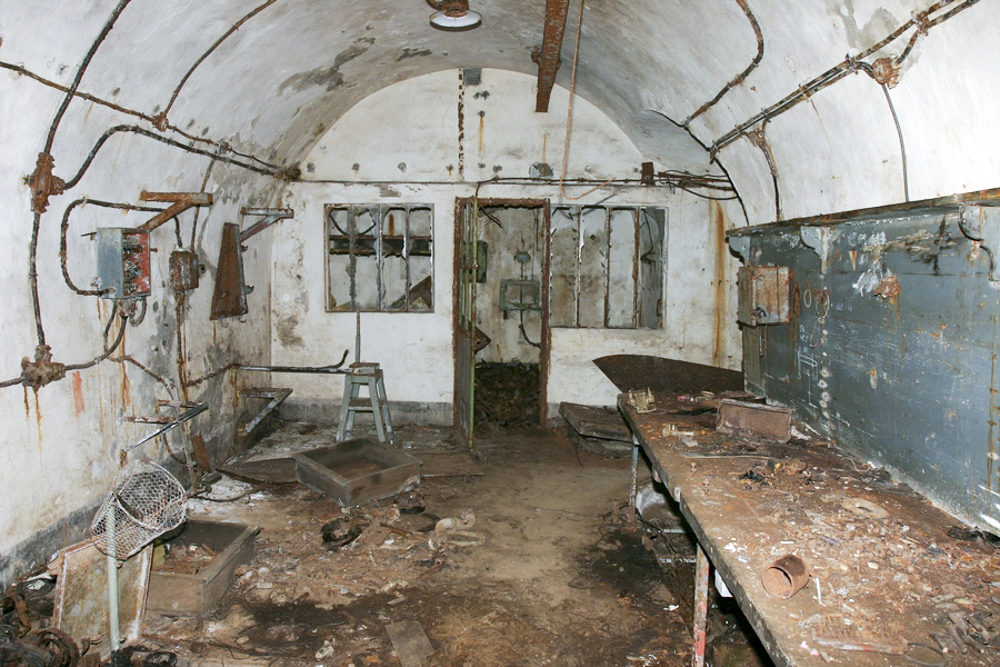 Ligne Maginot - SOETRICH - A11 - (Ouvrage d'artillerie) - Secteur de l'usine électrique
L'atelier et le bureau des électromécaniciens