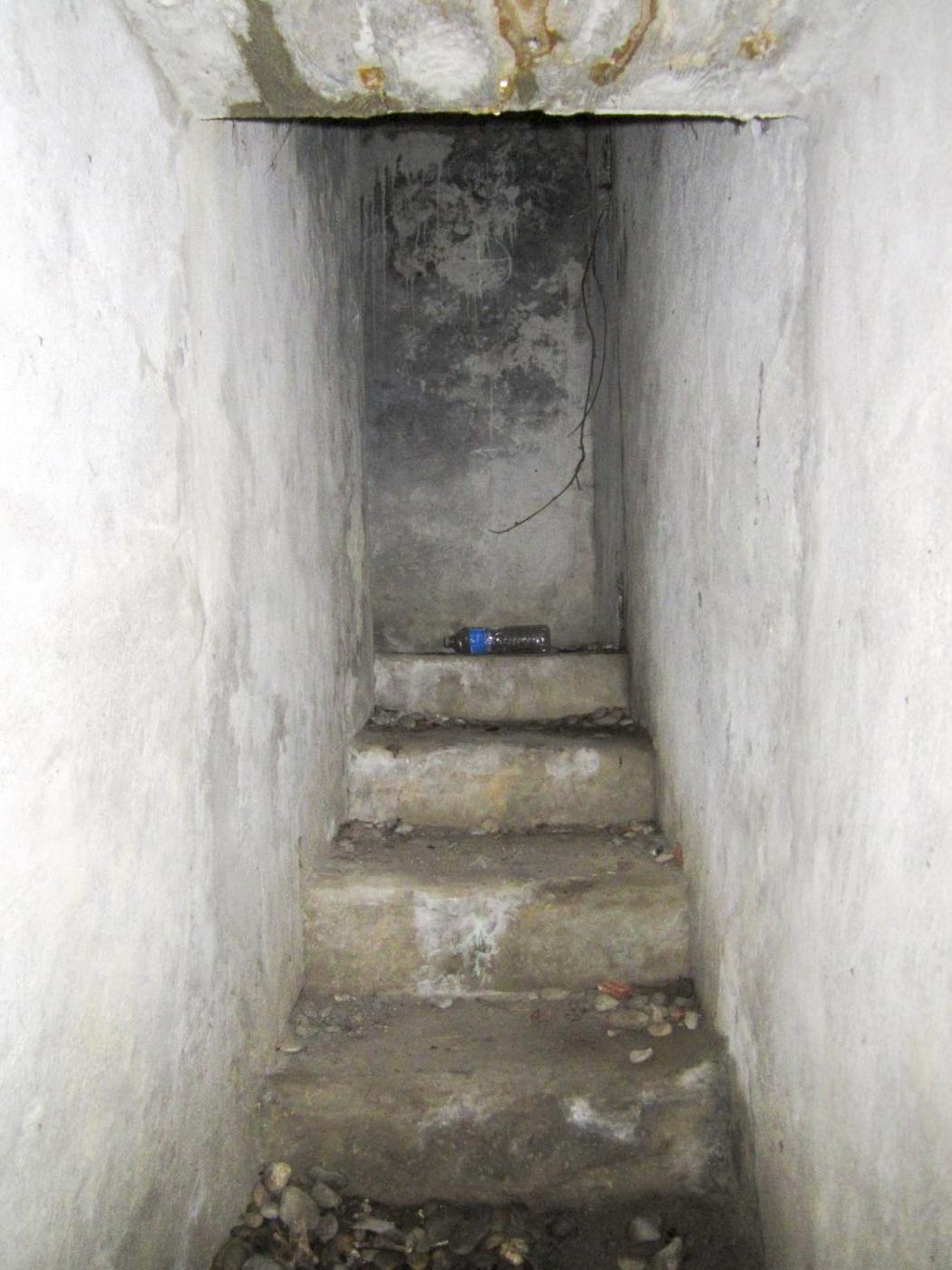 Ligne Maginot - HAUTE DIGUE 4 - (Blockhaus pour arme infanterie) - Accès à la chambre de tir, à l'extrémité de la galerie - G.Fuchs