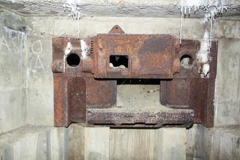 Ligne Maginot - PORT du RHIN Sud 18 ( Blockhaus pour arme infanterie ) - Détail de la trémie Pamart Lemaigre