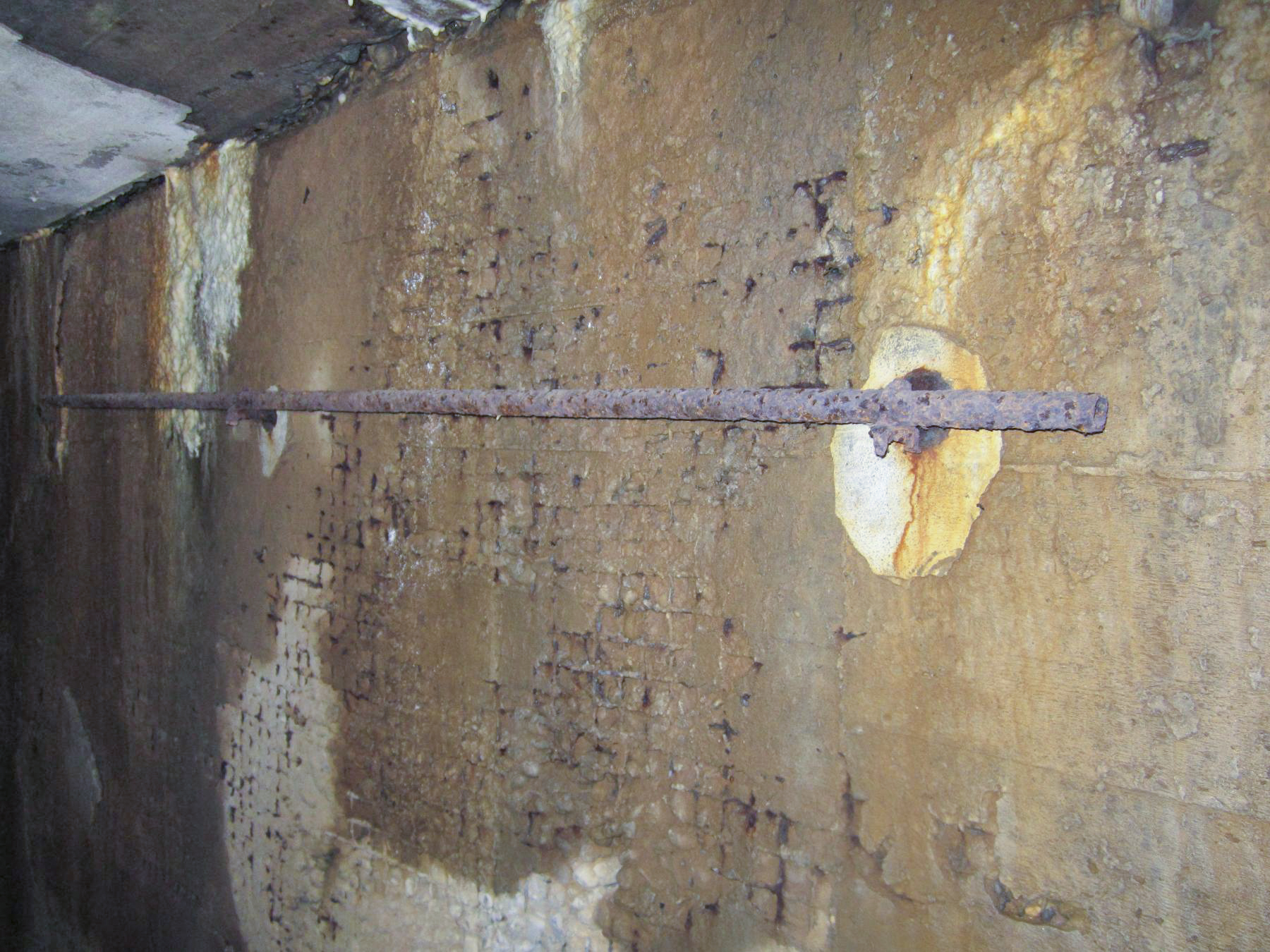 Ligne Maginot - PFAFFENSCHLICK SUD - (Blockhaus pour arme infanterie) - Local de vie, entre les deux coupoles