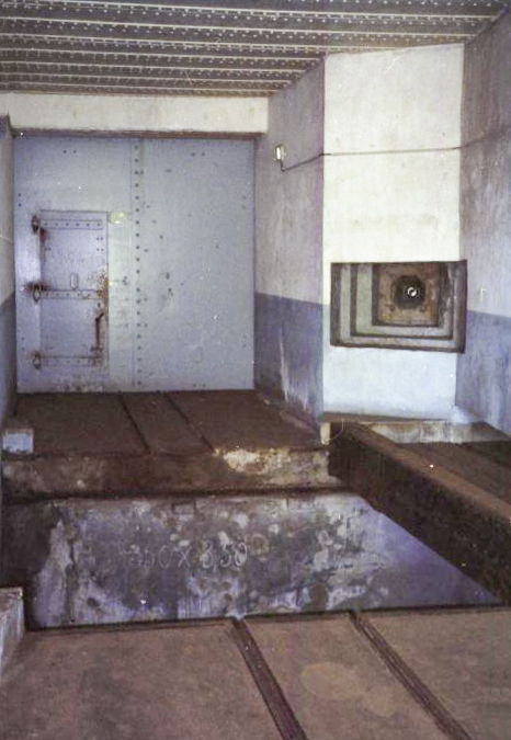 Ligne Maginot - SIMSERHOF - (Ouvrage d'artillerie) - Entrée munitions
Fossé antichar ouvert