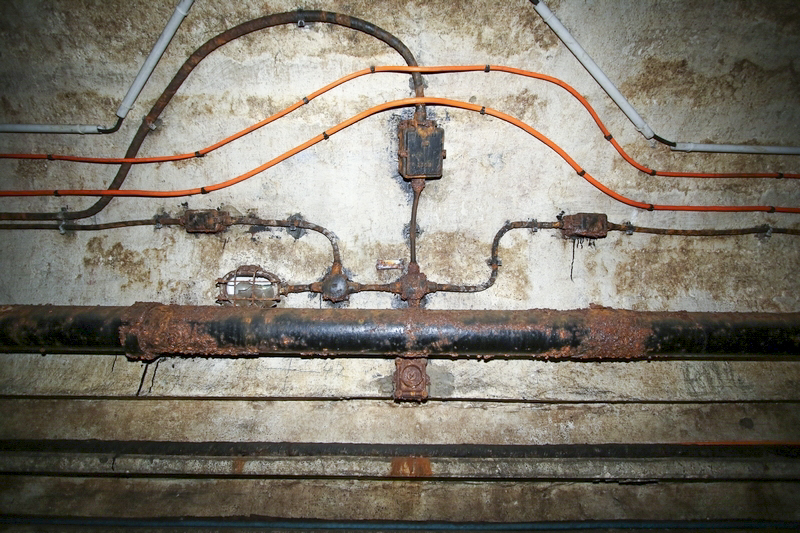 Ligne Maginot - HOCHWALD - (Ouvrage d'artillerie) - Avants Ouest
Installations électriques - détails