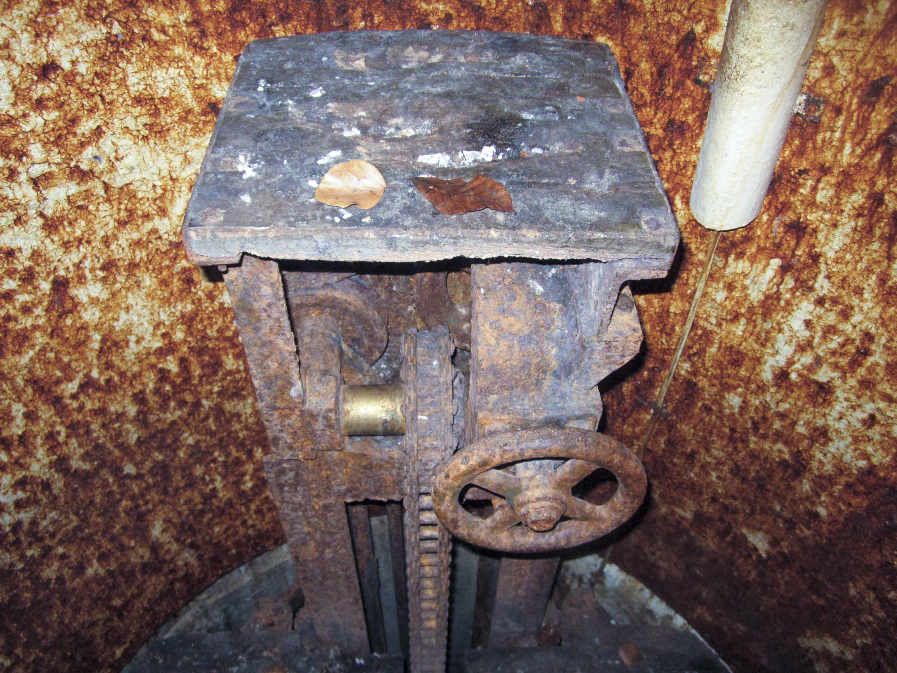 Ligne Maginot - HOCHWALD Haut Avant - Bloc 20 - O7 ( Observatoire d'artillerie ) - Commande du plancher mobile