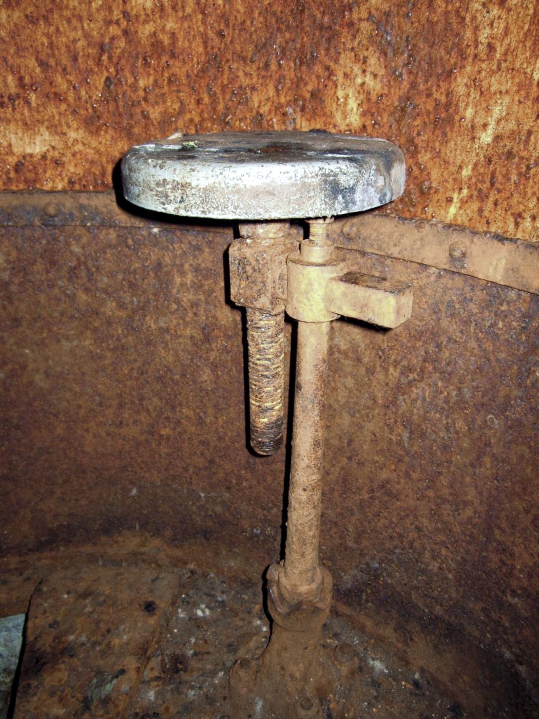 Ligne Maginot - HOCHWALD Haut Avant - Bloc 20 - O7 ( Observatoire d'artillerie ) - Siège de l'observateur