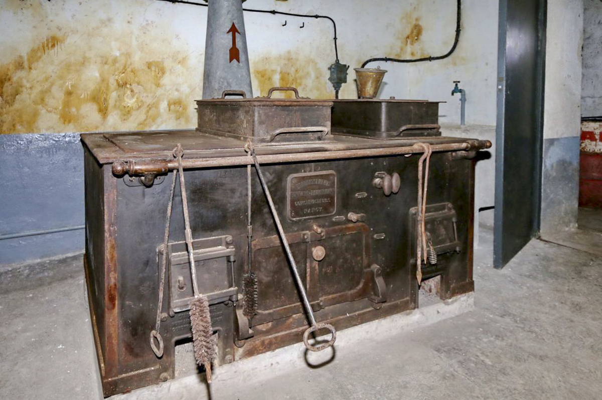 Ligne Maginot - GRASERSLOCH - (Abri) - La cuisinière à charbon