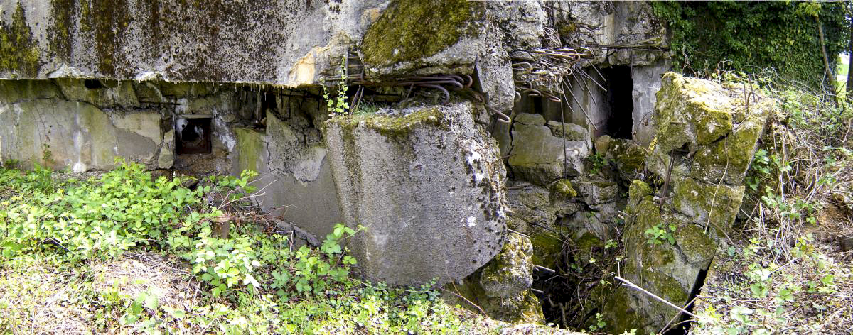 Ligne Maginot - INGOLSHEIM Est ( Casemate d'infanterie ) - 