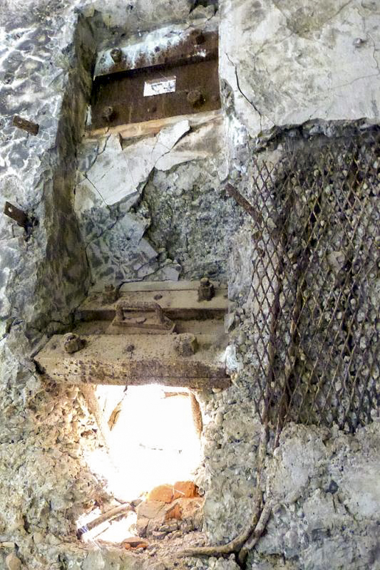 Ligne Maginot - INGOLSHEIM Est ( Casemate d'infanterie ) - 