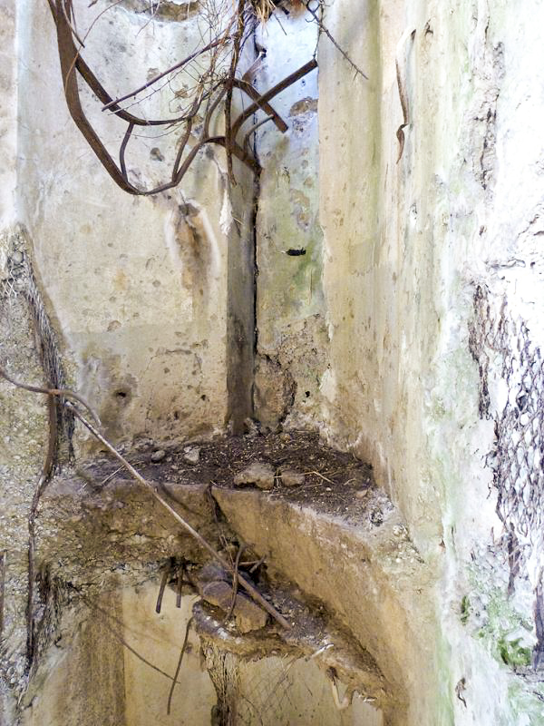 Ligne Maginot - INGOLSHEIM Est ( Casemate d'infanterie ) - 