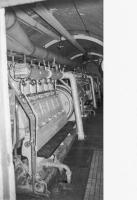 Ligne Maginot - MONTE GROSSO (MG) - E02 - (Ouvrage d'artillerie) - L'usine électrique: les moteurs avaient encore leur ardoise témoignant de la date de leur dernier entretien par le Génie de Sospel - 1983
