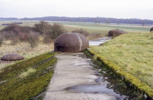 Ligne Maginot - BOIS DU FOUR - A5 - (Ouvrage d'infanterie) - Cloches et tourelle