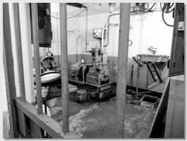 Ligne Maginot - BREHAIN OUEST (C2 DE L'OUVRAGE DE BREHAIN) - (Casemate d'infanterie - Simple) - L'usine électrique
Groupe électrogène à moteur CLM 1 PJ 65