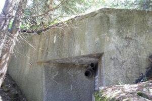 Ligne Maginot - CHARMAIX - (Central téléphonique isolé) - Reste de l'antenne radio