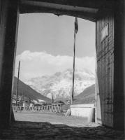 Ligne Maginot - QUARTIER NAPOLEON (QUARTIER MONT-CENIS) - (Camp de sureté) - Vue sur la Dent Parrachée depuis l'entrée du quartier