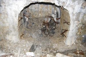 Ligne Maginot - REVETS - (Ouvrage d'infanterie) - La chambre en face de l'escalier