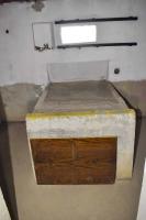 Ligne Maginot - Blockhaus du FORT FOCH - Créneau et table support d'une mitrailleuse