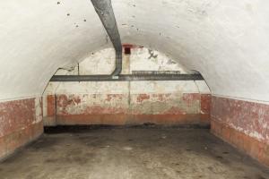 Ligne Maginot - UHRICH - HOCHE (1° BON 237° RI) - (PC de Sous-Quartier) - Une des casemates de la caserne