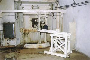 Ligne Maginot - PAS DU ROC - (Ouvrage d'artillerie) - Bloc 3 - Canon de 75 mm
Avec sur la gauche la sortie donnant accés à l'éxterieur du bloc