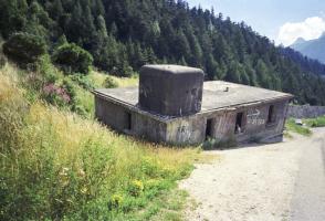 Ligne Maginot - RIEUX ROUX 1 - MAISON PENCHEE - (Casernement) - 