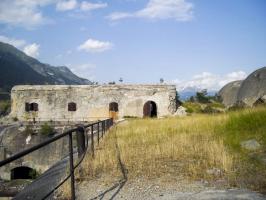 Ligne Maginot - REPLATON (QUARTIER ARC - 71° BAF) - (Position d'artillerie préparée) - La batterie A