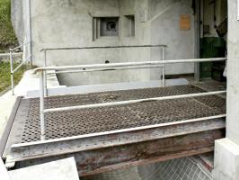 Ligne Maginot - SAINT GOBAIN - (Ouvrage d'infanterie) - Bloc EMH
Pont-levis en position et créneau FM