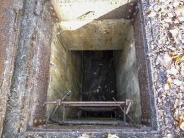 Ligne Maginot - 75T - (Chambre de coupure) - Le puit d'accès à la chambre de coupure