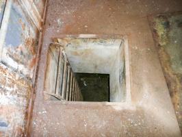 Ligne Maginot - SAPEY - (Ouvrage d'artillerie) - Bloc 2
Accès au local de récupération des douilles vides.