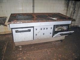 Ligne Maginot - SAPEY - (Ouvrage d'artillerie) - Cuisine
Détail de la cuisinière electrique
