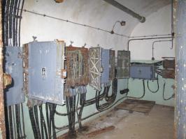 Ligne Maginot - SAPEY - (Ouvrage d'artillerie) - Central téléphonique
Répartiteurs principaux de l'ouvrage et boitiers de protection des centraux