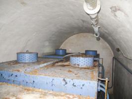 Ligne Maginot - SAPEY - (Ouvrage d'artillerie) - Cuves de stockage de l'eau
Aérateurs en partie supérieure