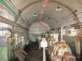 Ligne Maginot - SAPEY - (Ouvrage d'artillerie) - L'usine électrique
Les vandales et le temps ont fait leur oeuvre