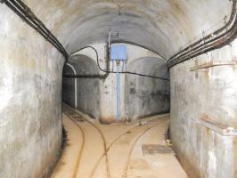 Ligne Maginot - SAPEY - (Ouvrage d'artillerie) - Galeries
Embranchement vers à droite les B3 et B4 et à gauche les B1 et B2