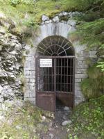 Ligne Maginot - SAPEY - (Ouvrage d'artillerie) - L'accès au casernement sous roc qui communique avec l'ouvrage Maginot du Sapey